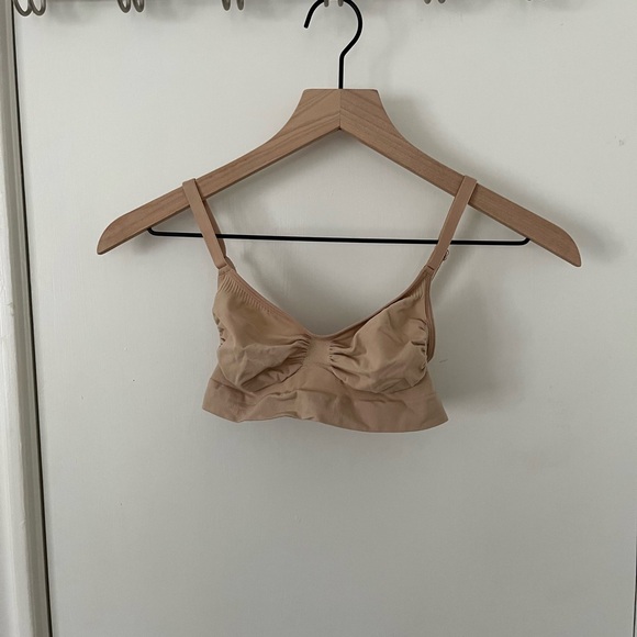 Bralette - Picture 1 of 3
